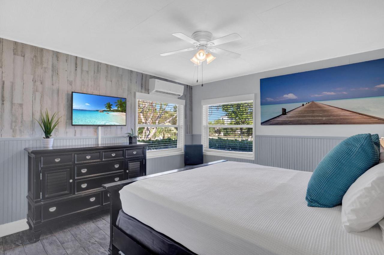 Seascape Resort & Marina Marathon Bagian luar foto